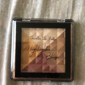 Highlight & Blush Very Pigmented